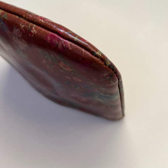 Patricia Nash Cassini Wristlet - EUC - Picture 13 of 13